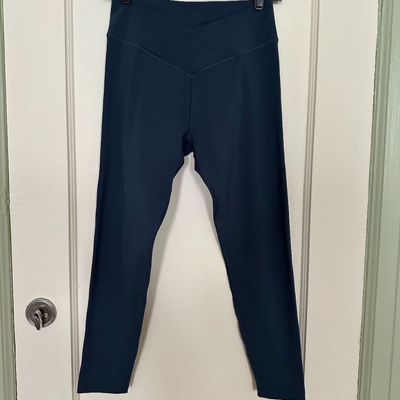 Lorna Jane Dark Blue Crisscross Leggings - Picture 1 of 3